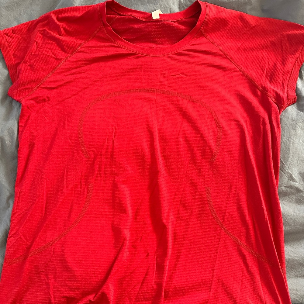 Lululemon Swiftly Tech Short Sleeve Shirt